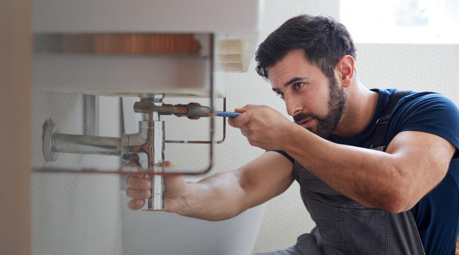 Local tankless water heater installation in Eros, LA